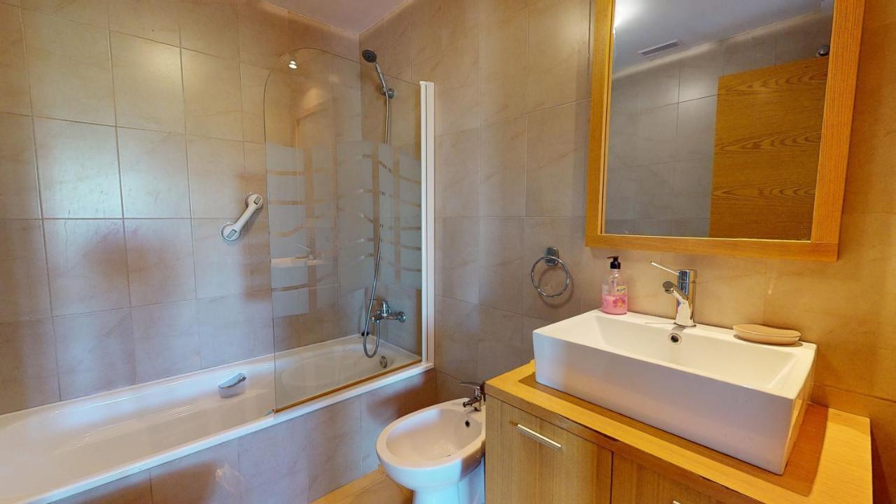 Casa Atlantico Resort Apartment - 1 Double Bed, 2 Single Beds, 1 Sofa Bed, Spacious, Ideal For Families Sucina Luaran gambar